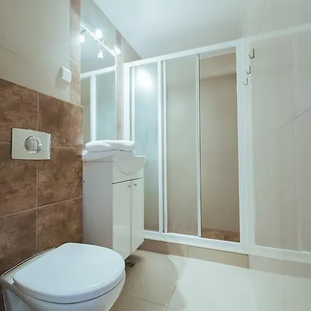 Pod Sosnami 2* Osieck